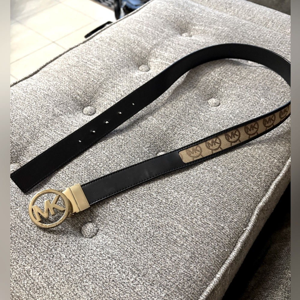 Michael Kors brown canvas belt